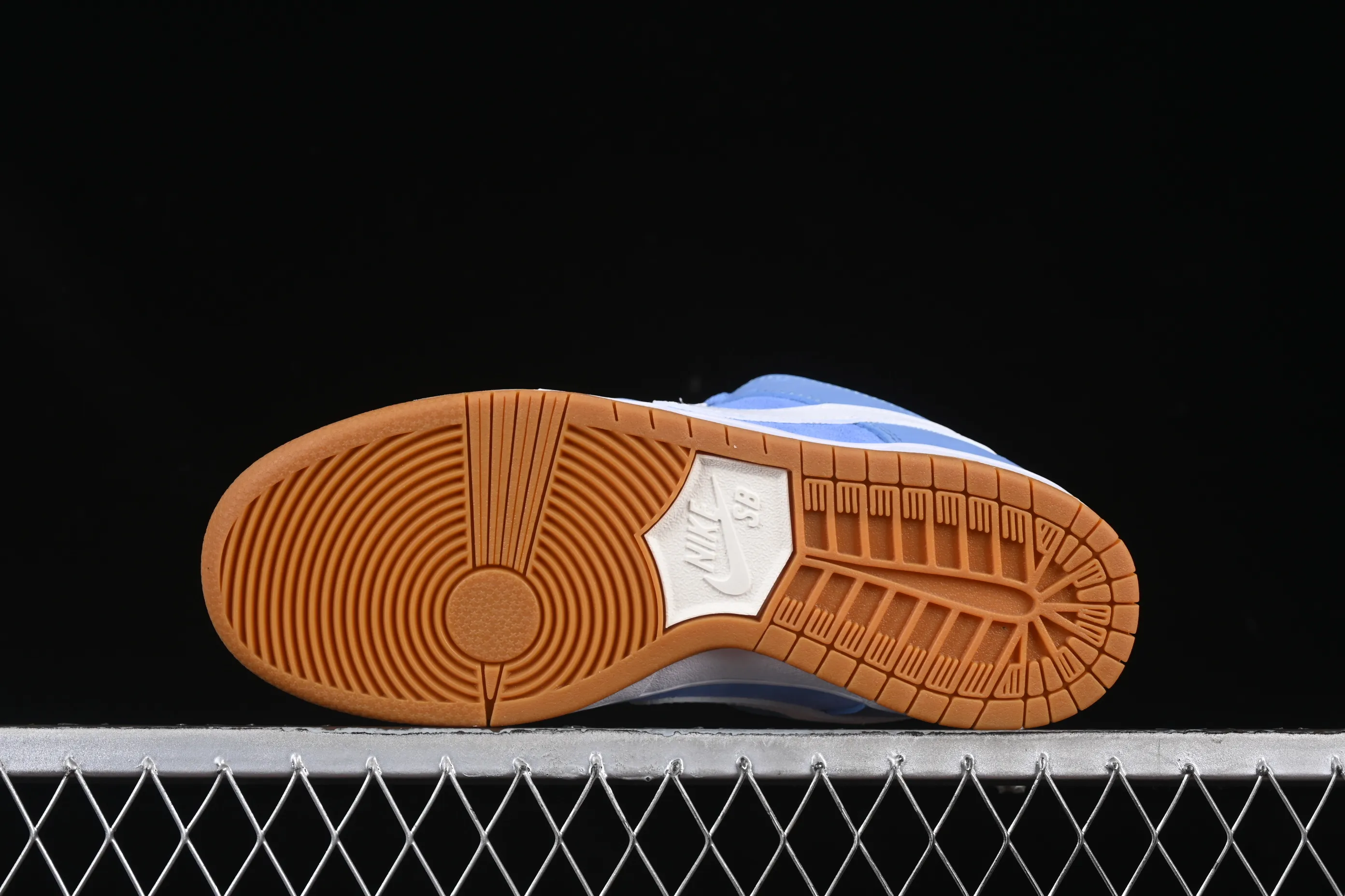 All categories Nk SB Dunk series Nk SB Dunk Low low-top sneakers F version Nike SB Dunk Low Pro ISO "University Blue" university blue low-top casual sneakers FJ1674-401